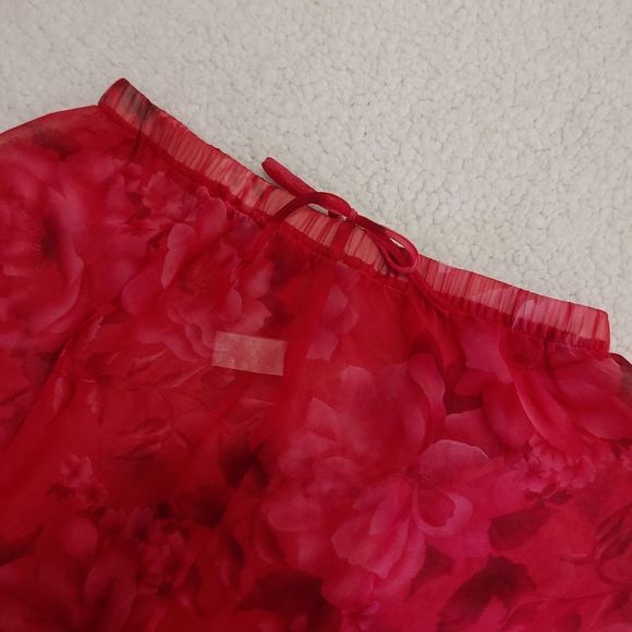 Lord & Taylor PJ Set - Picture 6 of 9